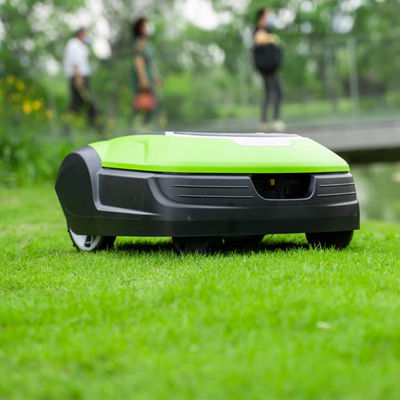 プロ農業の小型密集したトリマー自動ディーゼルGPS電池の5000m2のためのロボティック3エーカーの人間の特徴をもつ電気芝刈機のロボット
